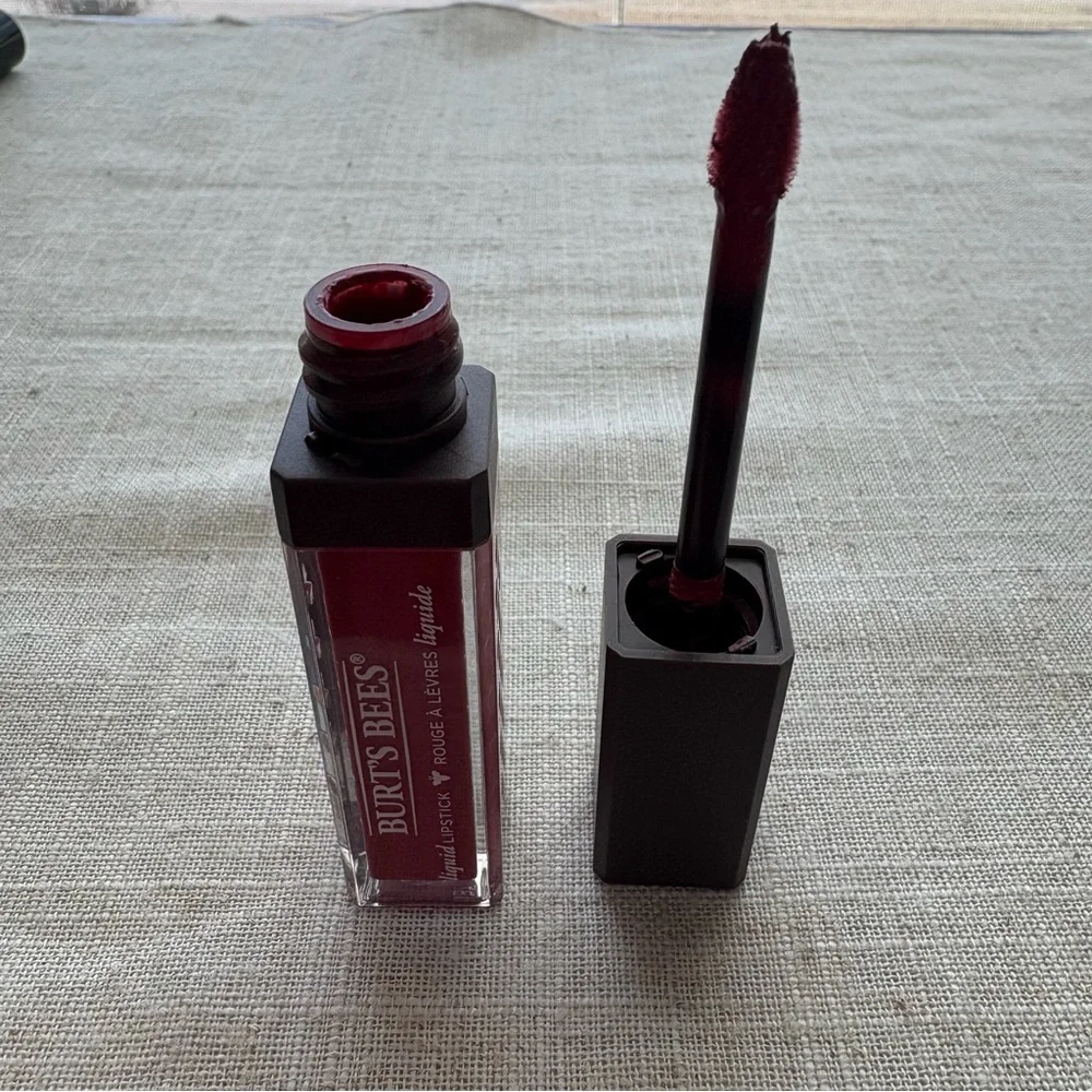 Makeup Bundle - Picture 12 of 13